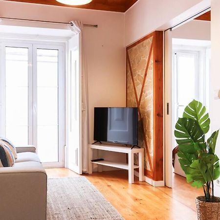 Vita Portucale ! Campo Ourique Design W/ Balcony Lisboa 外观 照片