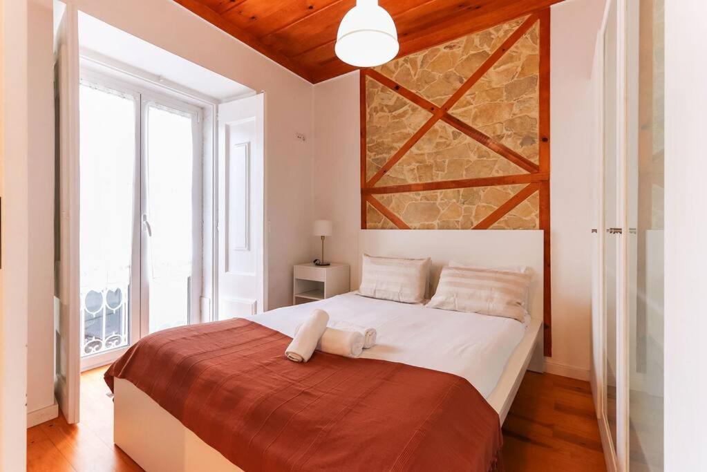 Vita Portucale ! Campo Ourique Design W/ Balcony Lisboa 外观 照片